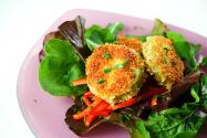 Fried Green Tomato Salad with Sweet Chili Dressing + Menu For Hope