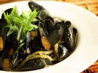 mussel-thai-lemongrass-coconut-curry-recipe
