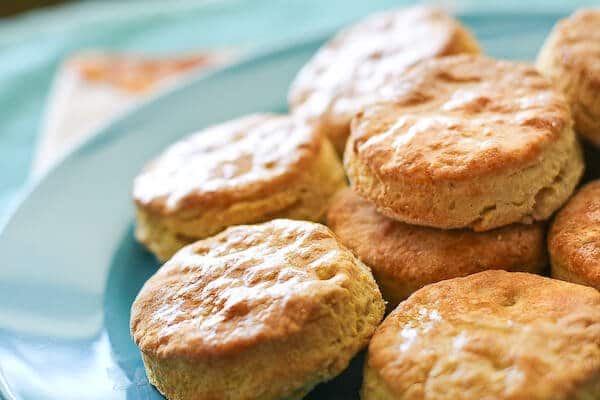 pioneer-woman-buttermilk-biscuit-048