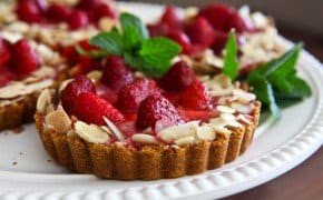 strawberry-almond-cream-tart-9748