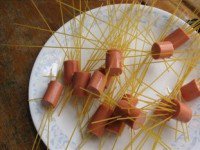 hot-dog-spaghetti