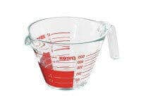 pyrex 2-cup measuring cup
