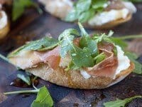 Prosciutto-and-Ricotta-Crostini-with-Honey-Recipe-2.jpg