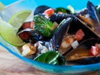 Spicy-Steamed-Mussels-Miso-Recipe-410.jpg
