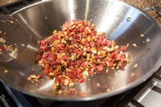 chinese sausage brown rice pressure cooker recipe-5929