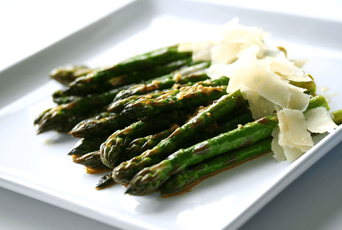 Slow Butter Braised Asparagus