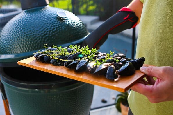 cedar-planked-mussels-2758