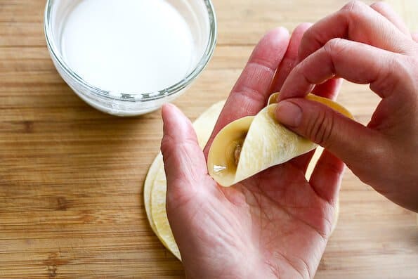 Chinese Boiled Pork Dumplings Recipe - How to fold