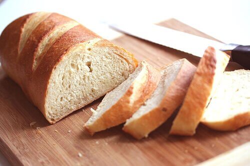Artificial Bread French Baguette Medium High Quality with Authentic Appearance 