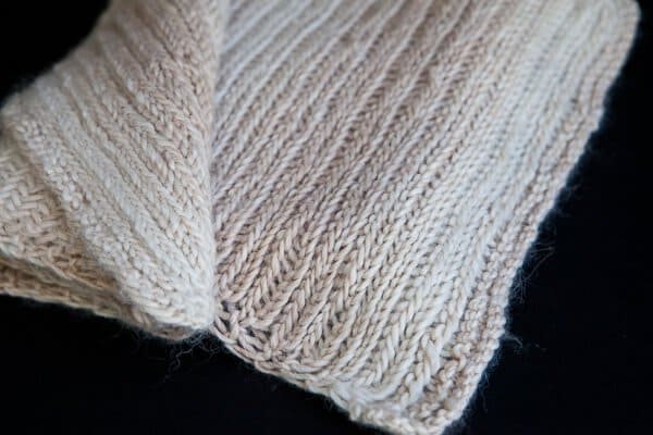 Montgomery Scarf - Tricksy Knitter - Knitting Patterns (plus tips