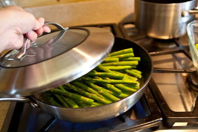 Asparagus Gratin recipe - steam asparagus