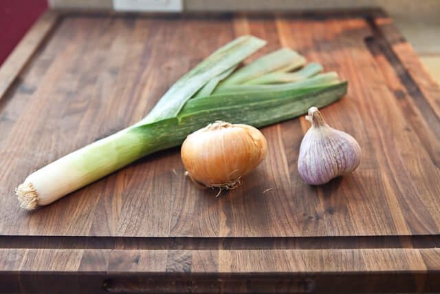 leek, onion, garlic
