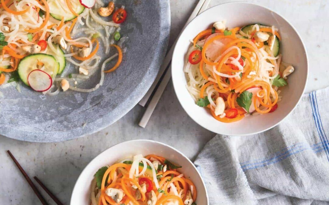 Low Carb/Paleo Vietnamese Jicama Noodle Salad Recipe