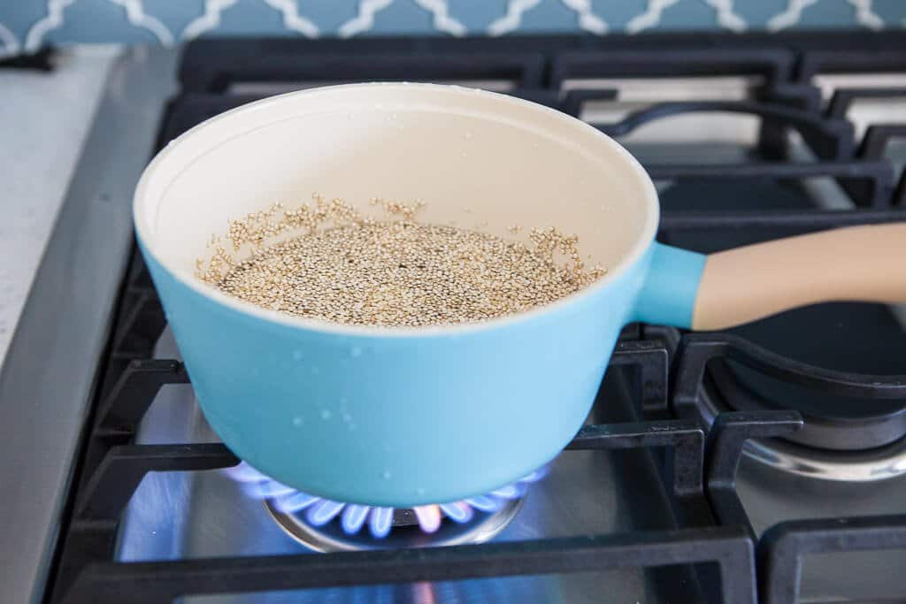 how to cook quinoa on the stove