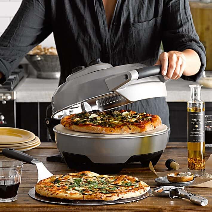 Flikkeren Pittig tarwe Breville Crispy Crust Pizza Maker Review & Giveaway • Steamy Kitchen  Recipes Giveaways