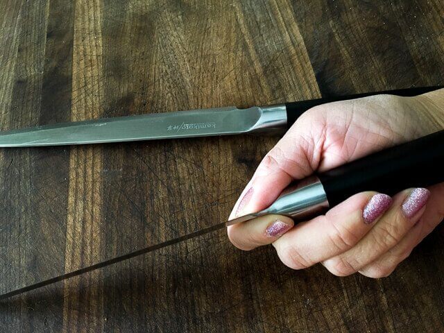 Kamikoto Knife Review & Giveaway - DA' STYLISH FOODIE