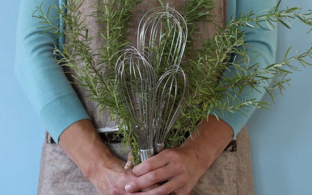 Thread & Whisk Apron Review & $125 Giveaway