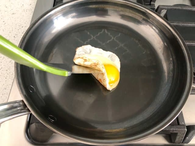 Hestan NanoBond Cookware review egg test