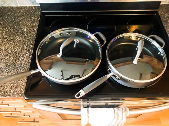 Anolon Advanced Bronze Hard-Anodized Nonstick Cookware Set Review sauté and skillet