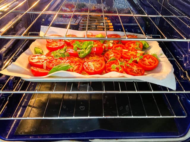 Tomatoes in the oven for roasting