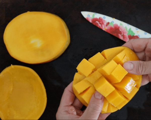How to Cut a Mango • Steamy Kitchen Recipes Giveaways