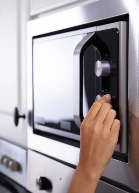 A food snob's guide to the microwave