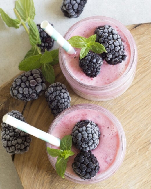 https://steamykitchen.com/wp-content/uploads/2021/09/smoothies.jpg