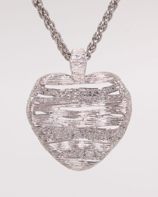Thank You For Entering The Shine Bright: Silver Diamond Heart Necklace Giveaway!