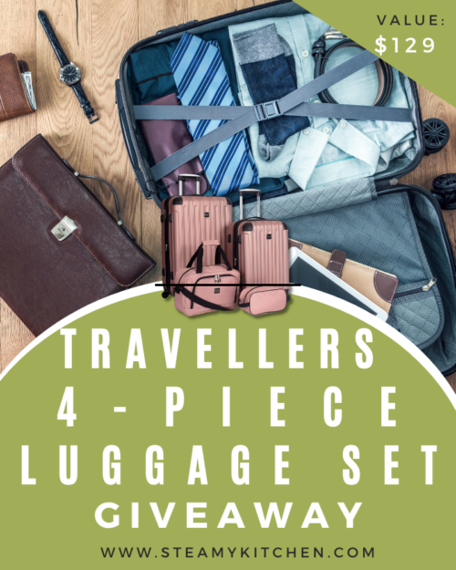 Travellers Club Luggage Set Giveaway