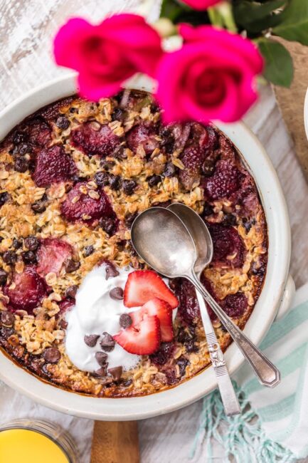 Chocolate Covered Strawberry Baked Oatmeal