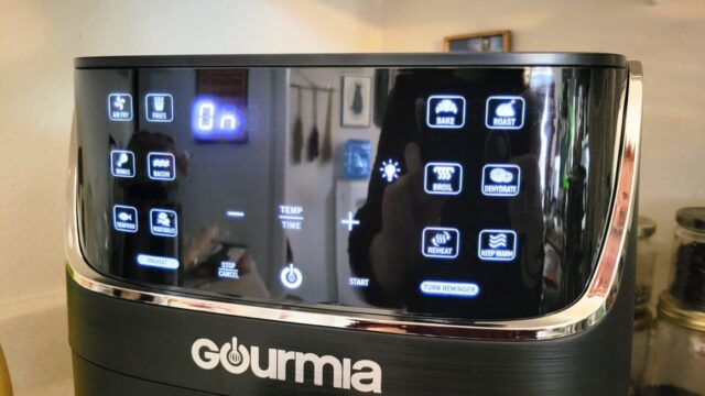 Gourmia air fryer display