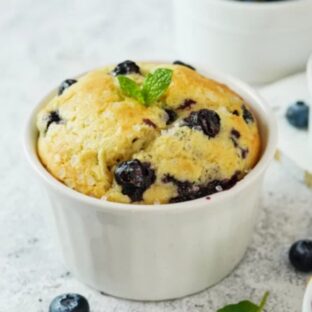 Blueberry muffin in a mug
