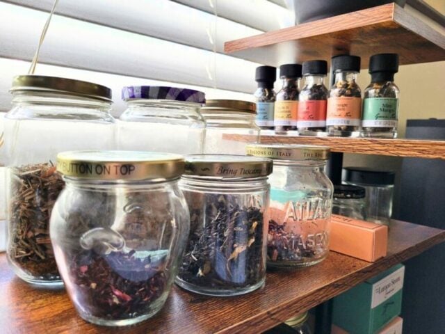 teas in jars