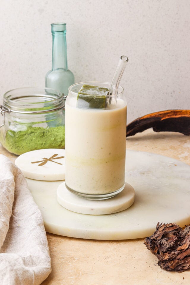 Matcha and Lion's Mane Ice Cube Drink