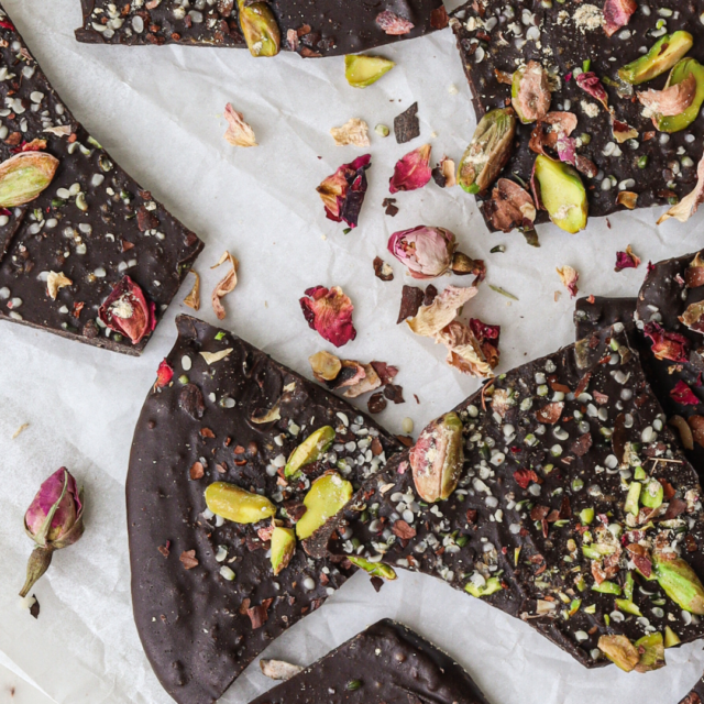 rose and maca chocolate bark close up