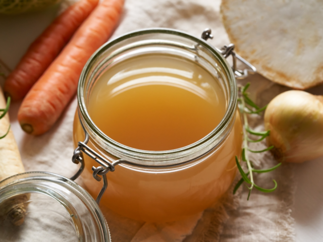 storing veggie stock