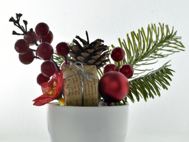 christmas vase elements