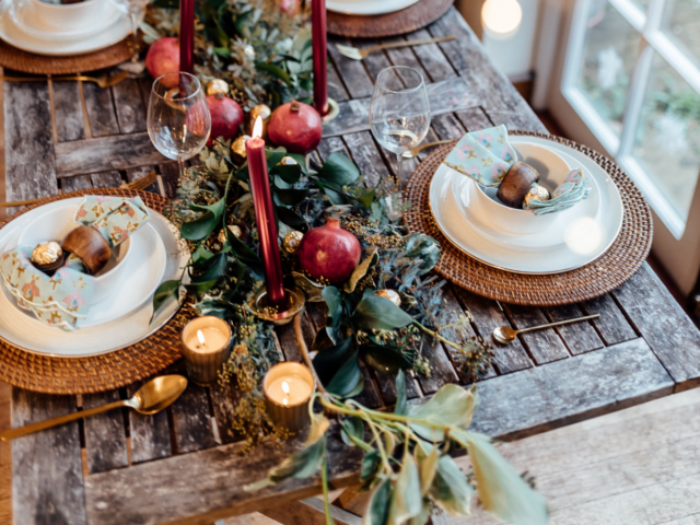 natural holiday centerpiece