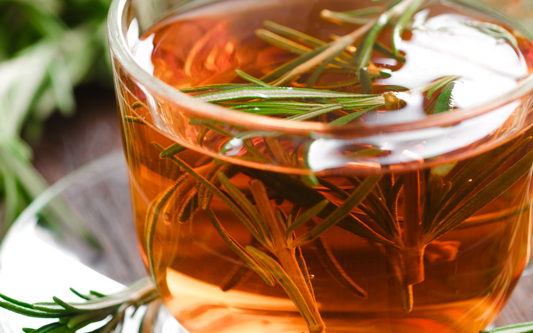 The Best Teas and Herbs for Aging Gracefully